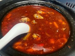 辣酒煮花螺-肥仔文澳门猪骨煲(南京西路店)