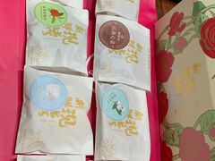 -嘉华鲜花饼(束河店)