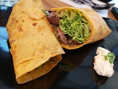 煎牛里脊肉卷饼-Moka Bros 摩卡站(西单大悦城店)