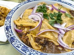-壹阁胡羊焖饼(特色小吃街店)