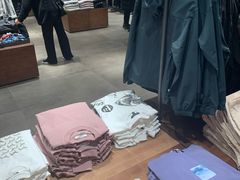 -URBAN REVIVO(西安Momopark店)