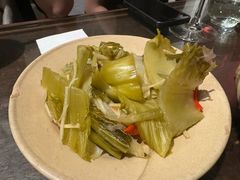 -Cuc Gach Quan Restaurant