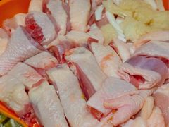 -润园四季椰子鸡火锅(卓越INTOWN店)