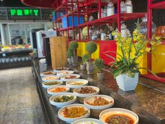 -钱小奴创意自助餐厅·山野黑猪肉畅吃(苏州昆山招商花园城店)