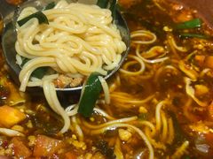 小锅米线-觅山云南菜(泊富ICITY店)