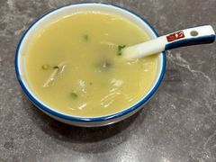 老济南甜沫-闫府私房菜·百年鲁菜(恒隆店)