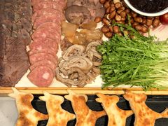-高玛纳驴肉火烧(一世界店)