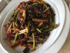 -渝信川菜(南滨店)