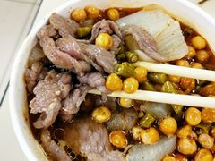 生烫鲜牛肉粉-江三王记牛杂馆(总店)