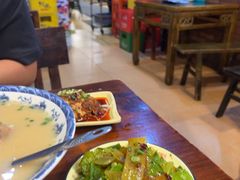 -醉八仙热酒馆(渝中店)