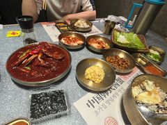 -草家酱蟹炭火烤肉店(珲春南路二店)