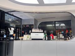 -YOLO COFFEE(深房广场店)