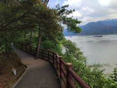 -羚羊峡古栈道森林公园