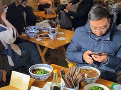 -沪西老弄堂面馆(定西路店)