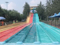 -欢乐水魔方水世界