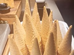 -芝小官毛肚火锅海鲜自助(苏州吴江区万宝店)