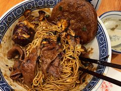 -沪西老弄堂面馆(定西路店)