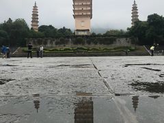 -三塔倒影公园