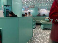 -季季红火锅(柳州城中万达二店)