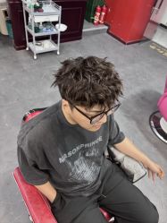 -贝勒爷专业男发