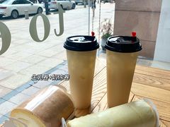 -顶东面包花园·生日蛋糕(世博店)