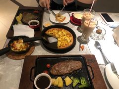 -必胜客(松雷店)