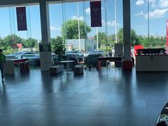 -TESLA 特斯拉(北京南四环中路特斯拉中心)