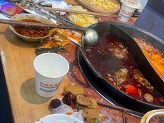 -赵美丽·重庆社区火锅·直营店(火车东站·中豪国际店)