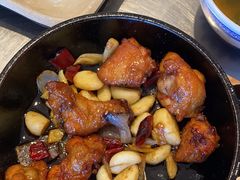 -潮界(LU·ONE凯德晶萃广场店)