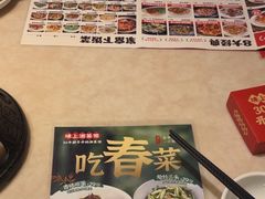-味上湘菜馆(岳麓山店)