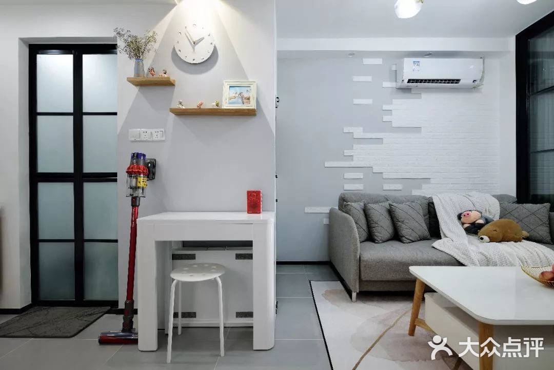 32㎡小户型，装修后面积多出一倍，清爽简约，谁住谁爱！