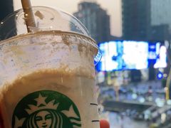 -星巴克臻选(成都太古里店)