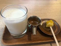 -默迹咖啡馆