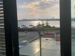 -上海南汇嘴大堤酒店