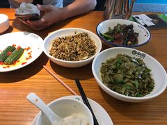 -尚禾厨·湘菜馆(步行街店)
