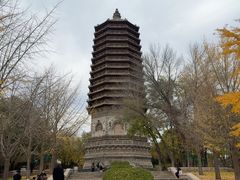 -玲珑塔公园