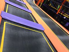 -Tenker Club弹刻极限主题公园 · 蹦床 · 团建 · 生日派对(大关店)