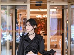 -深圳富苑皇冠假日套房酒店