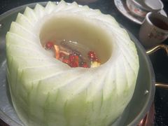 -得意咚瓜·顺德鱼生·冬瓜火锅(深圳首店)