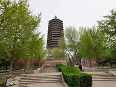 -玲珑塔公园