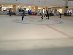 -全明星滑冰俱乐部(万象城店)