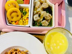 -SEVEN COLORS七色亲子·生日会餐厅(书苑广场店)