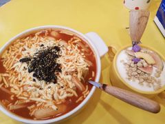 -嗨皮儿·现蒸面皮(抄纸巷店)