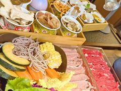 -菌自由丨野生菌火锅特色庭院餐厅(丽江古城店)