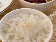 九毛膏拼西米露-翁林甜品