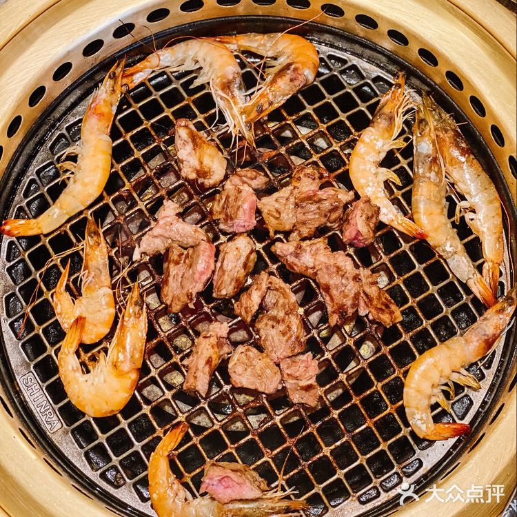超人气烤肉店~樱花树下的美味