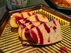 -铭牛烧肉·和牛海鲜自助(高新月牙湖店)