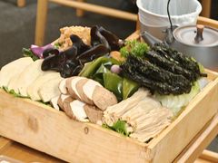 -十二舍·湯物素煮(江泰潤政店)