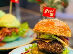 -DEEP·深美式餐吧(五棵松华熙LIVE店)