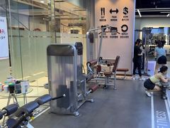 -VLines耀能运动24小时·月付制健身(京广桥店)